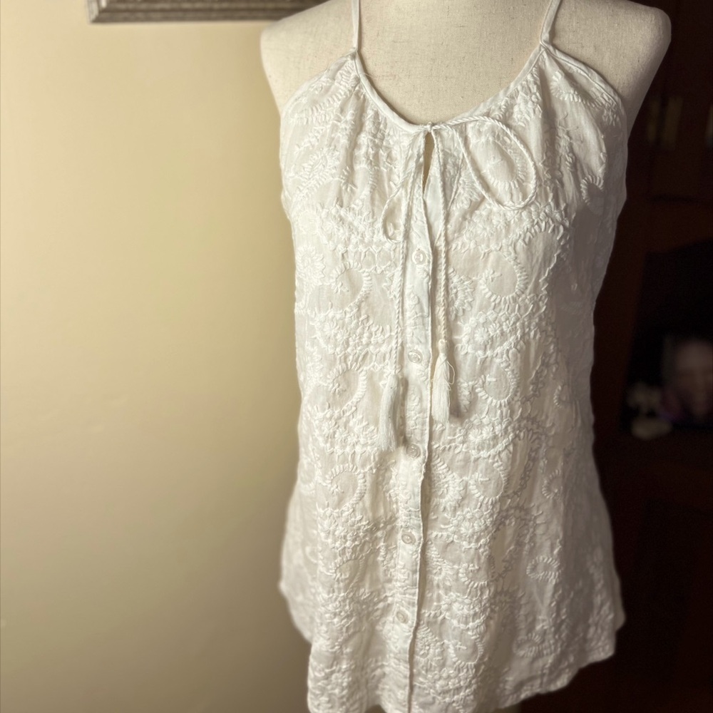 Lafairre beautiful lace camisole/tank top. Clean, smoke free environment.